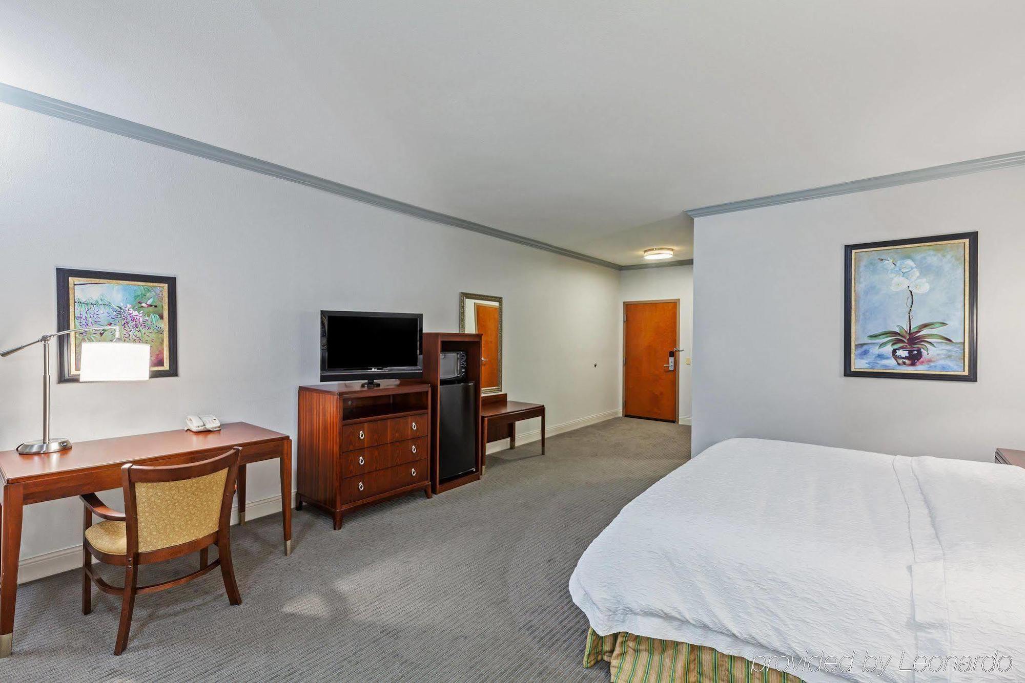 Hampton Inn & Suites Houston-Westchase Exterior foto